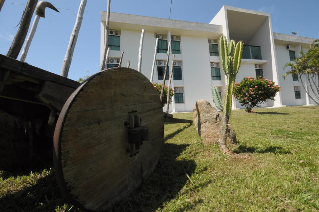 Xingo Parque Hotel Canindé de São Francisco Exterior foto