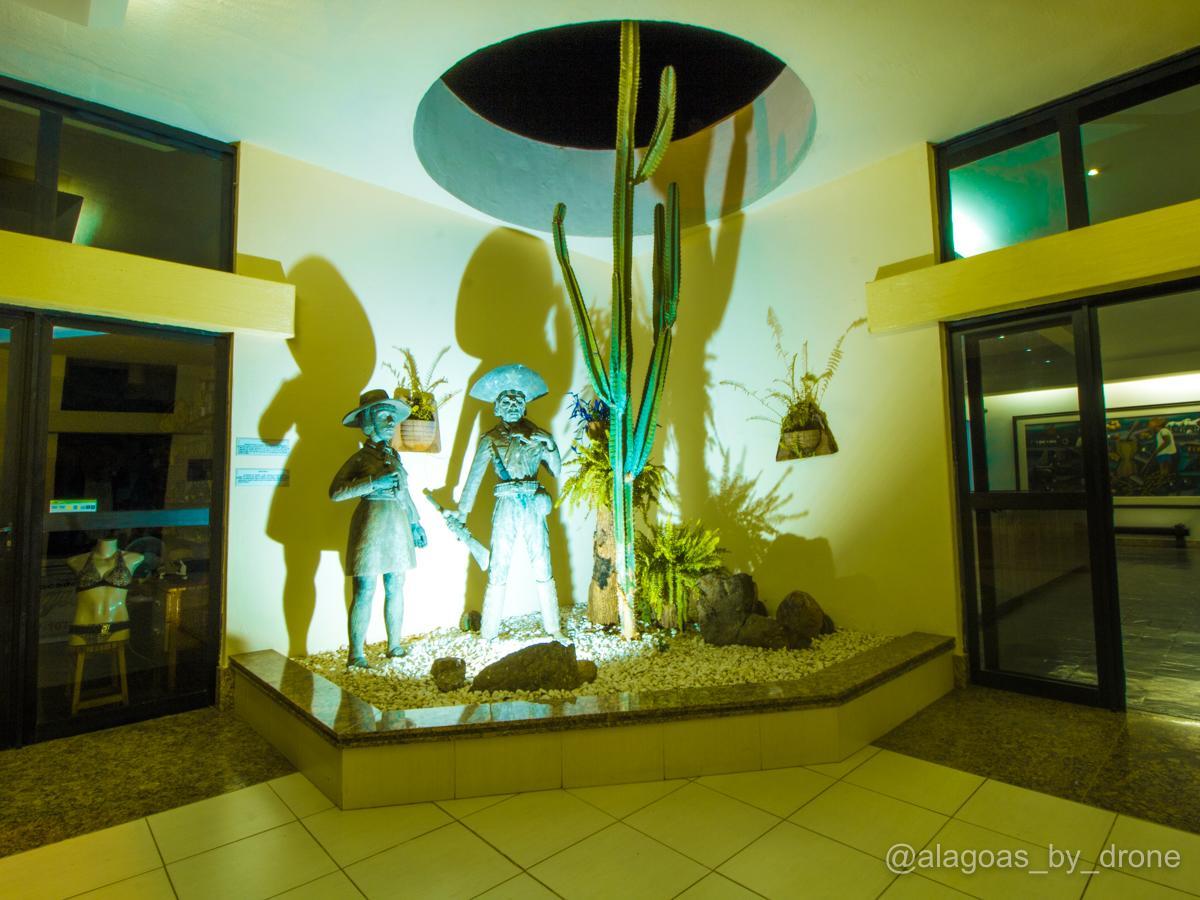 Xingo Parque Hotel Canindé de São Francisco Exterior foto